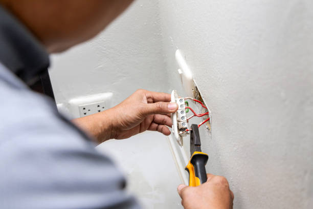 Best Licensed Electrician  in Cottonwood, AZ